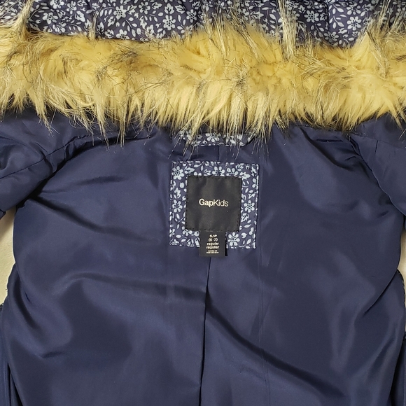 Gap hooded Vest - Picture 4 of 6